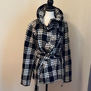 Stylish Black and White Checkered Women's Coat